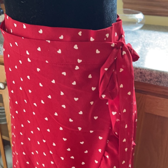 Wrap ruffle skirt - Picture 3 of 6